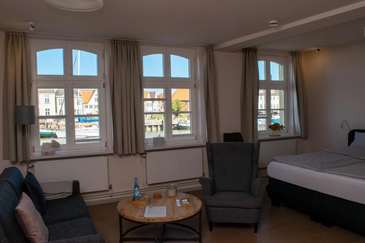 Hotel Das Brueckenhaus Glückstadt Εξωτερικό φωτογραφία